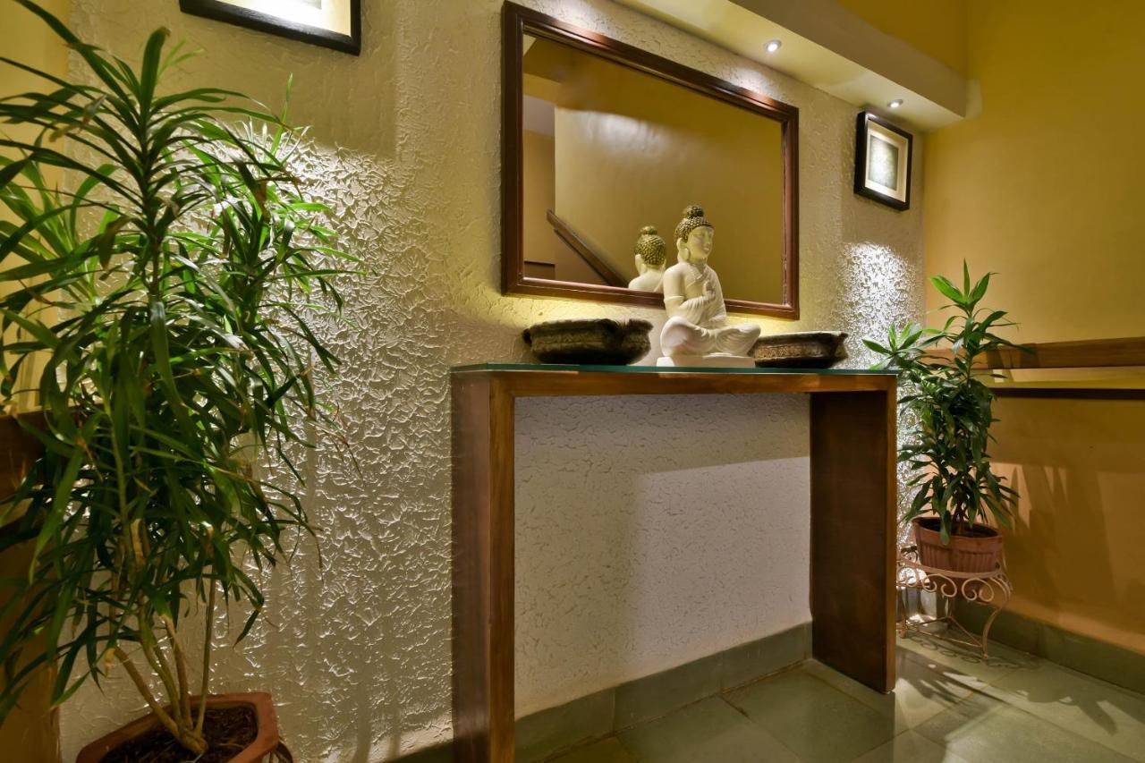 Oyo 807 Hotel Gopika International Goa Buitenkant foto