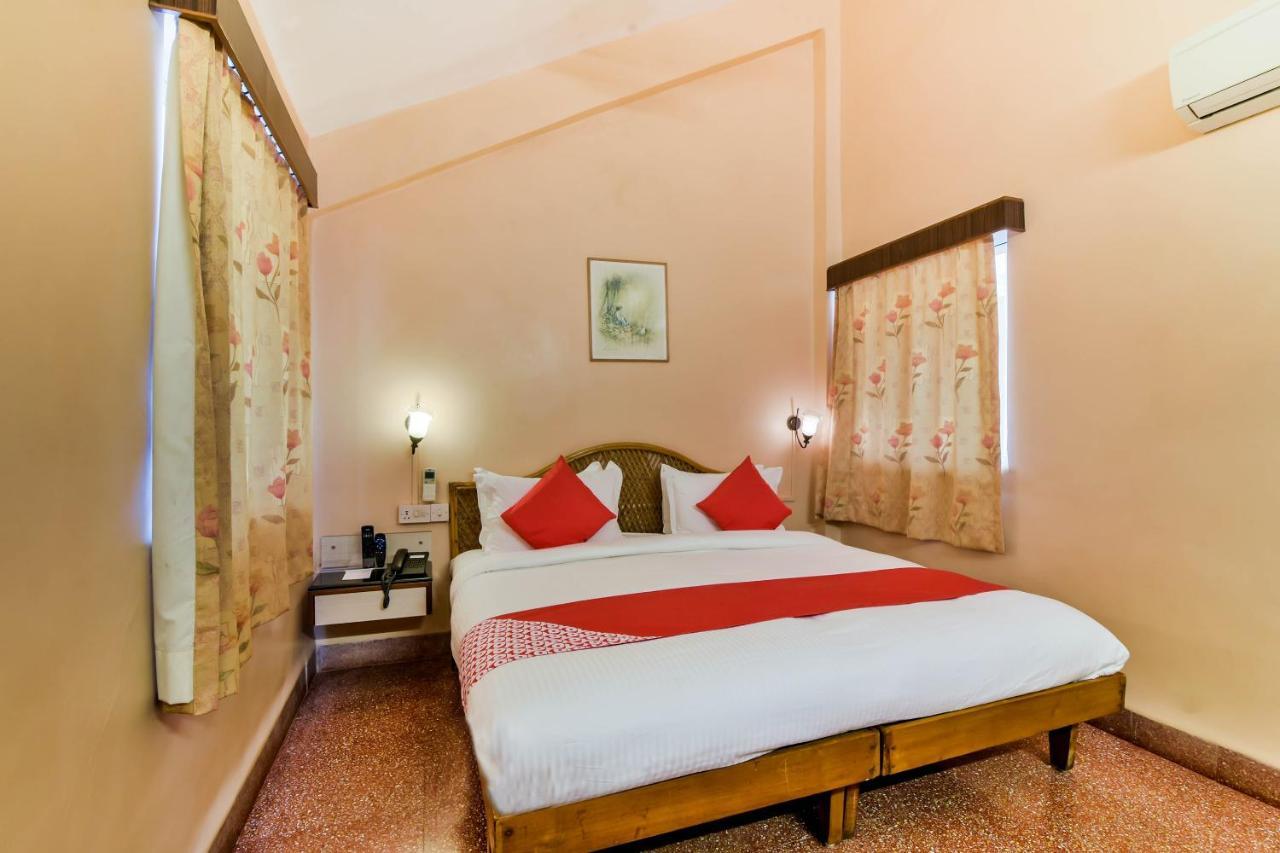 Oyo 807 Hotel Gopika International Goa Buitenkant foto
