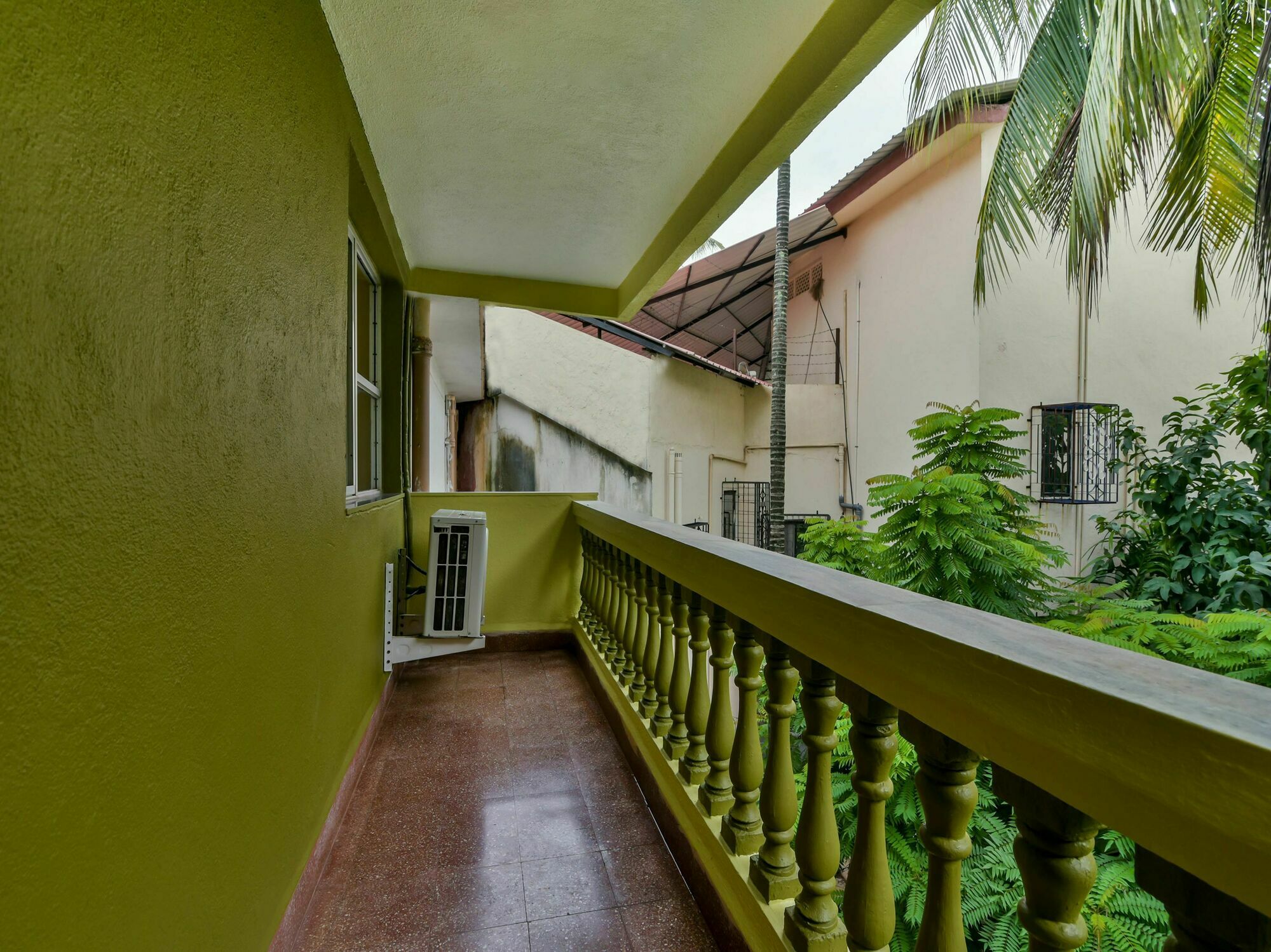 Oyo 807 Hotel Gopika International Goa Buitenkant foto
